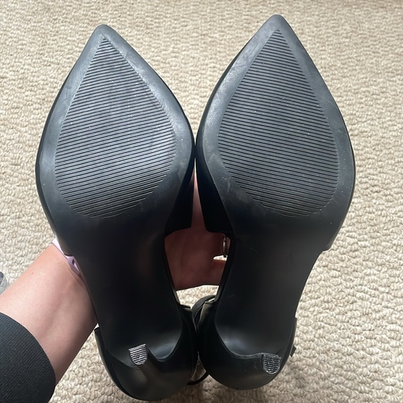Black Torrid leather heels side 11WW - Picture 7 of 7